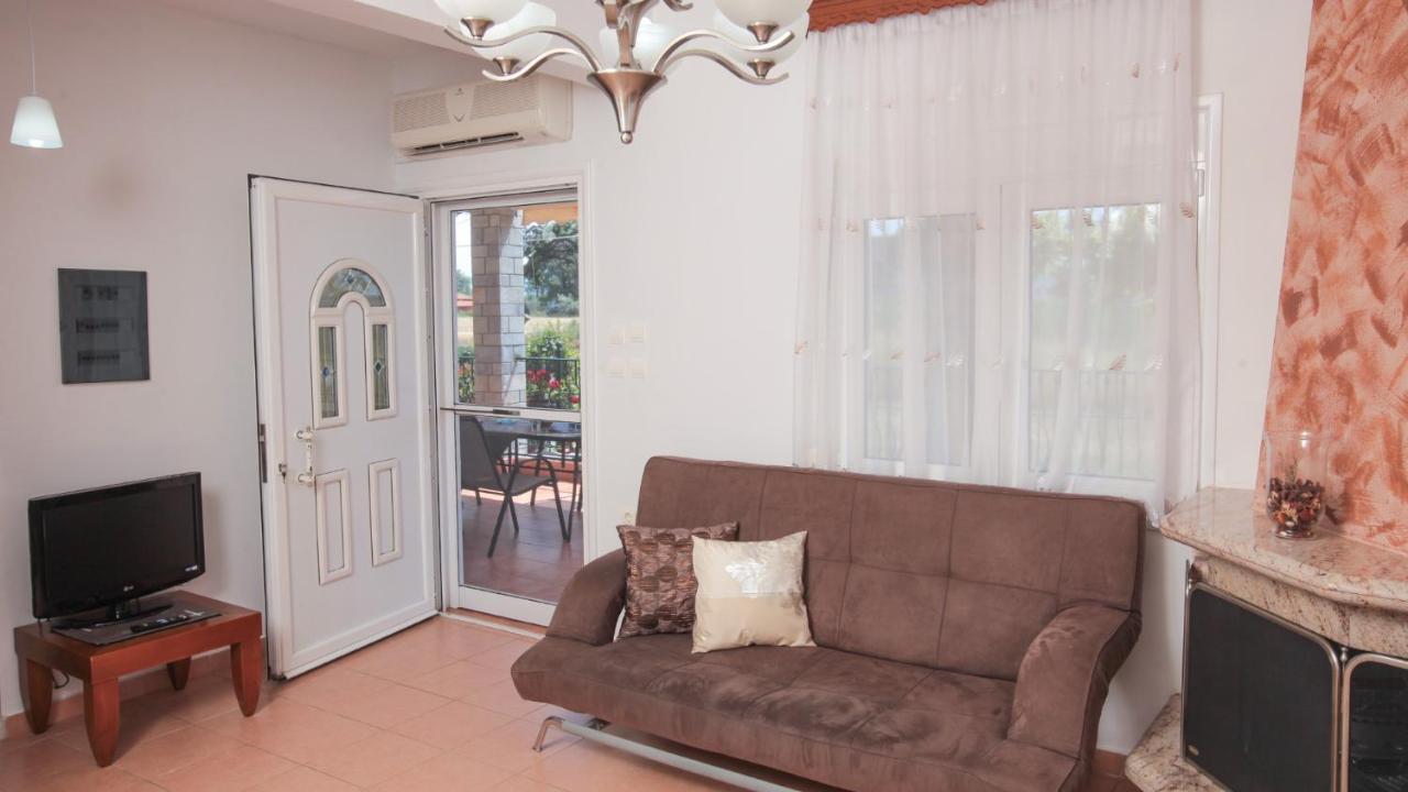 Marialena House Villa Nea Plagia Buitenkant foto